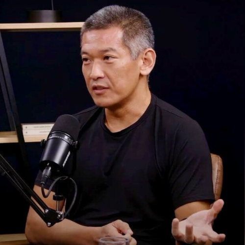 HENRI KUBOTA foto podcast